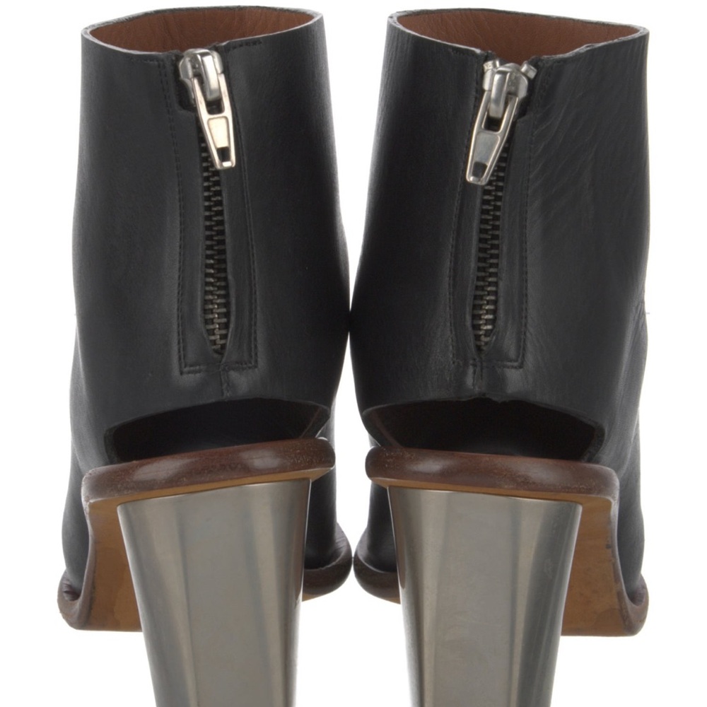 AUTH CELINE Leather Mules Sz 39.5 8/8.5 - Picture 2 of 7